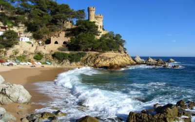 HISZPANIA Lloret de Mar + Francja - Paryż - Disneyland. Obóz młodzieżowy (14-18 lat)